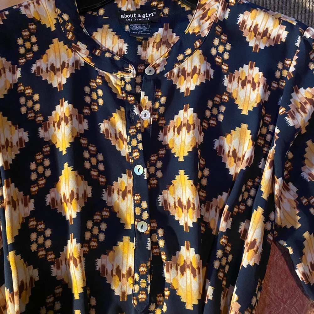 Ladies tunic blouse with belt, blue/gold size xl